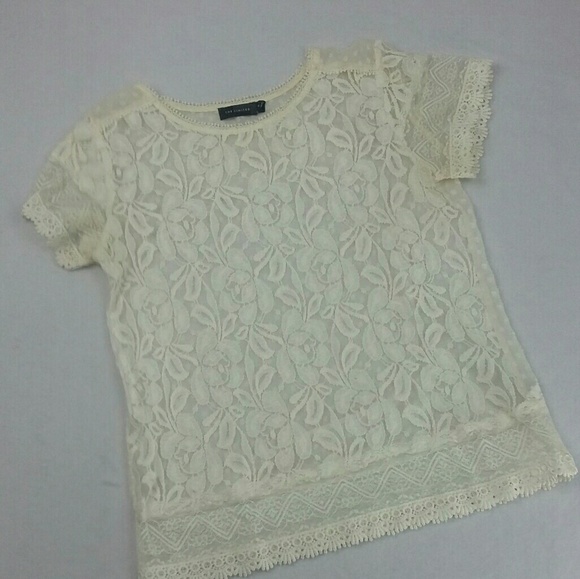 The Limited Tops - 💚The Limited woman's lace top Blouse off white